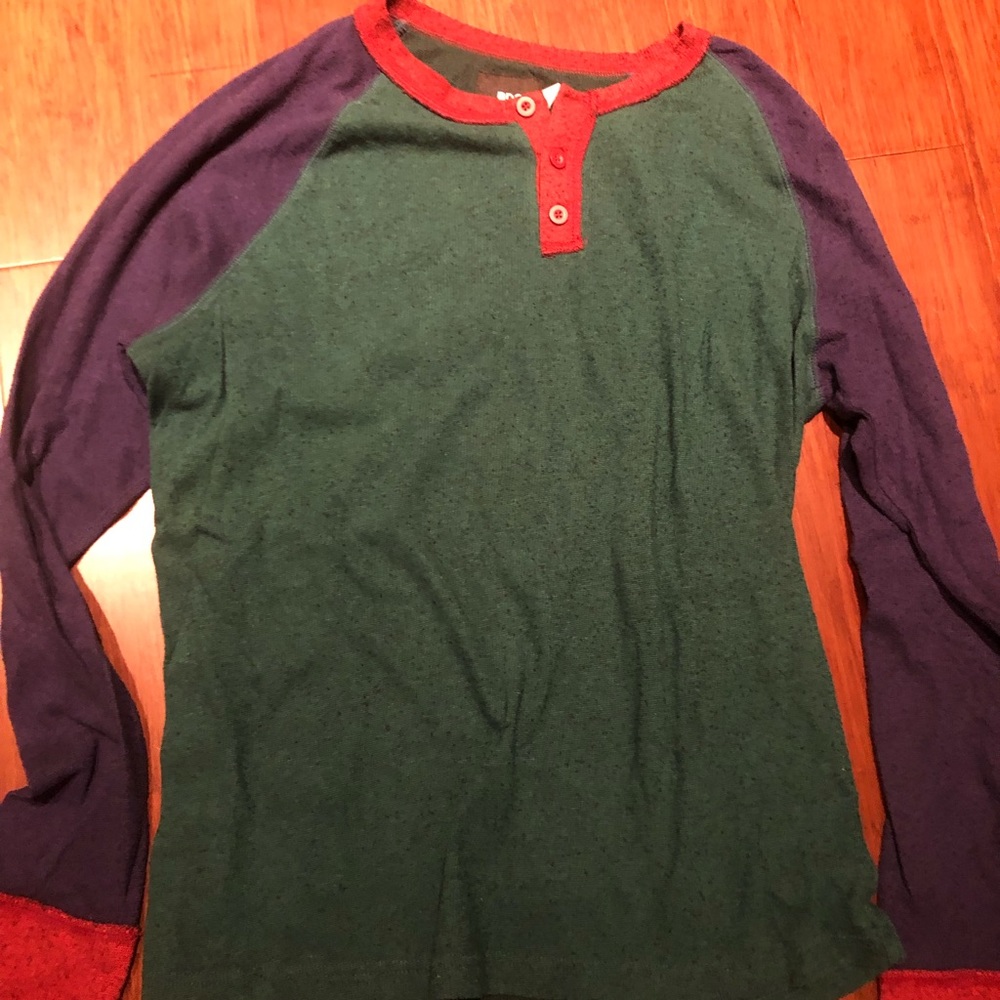 BDG Long Sleeve multi color shirt